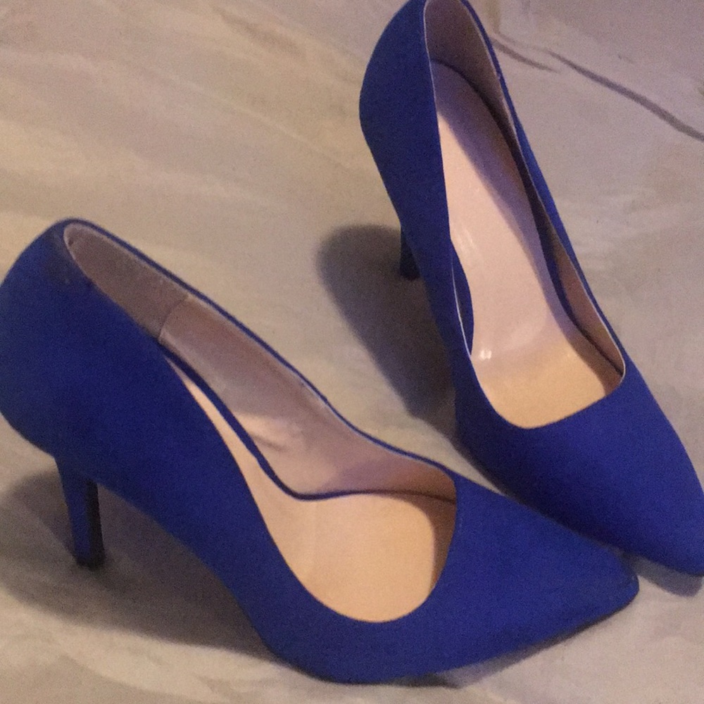 Midnight blue heels